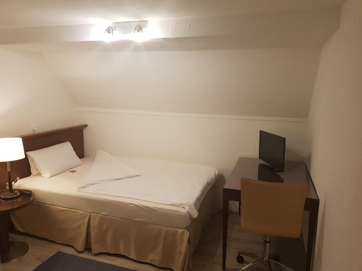 Hotel Pension Bluechersruh Bad Berneck im Fichtelgebirge Kültér fotó